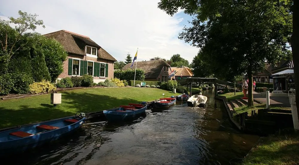 Giethoorn: Giethoorn Netherlands flckr03